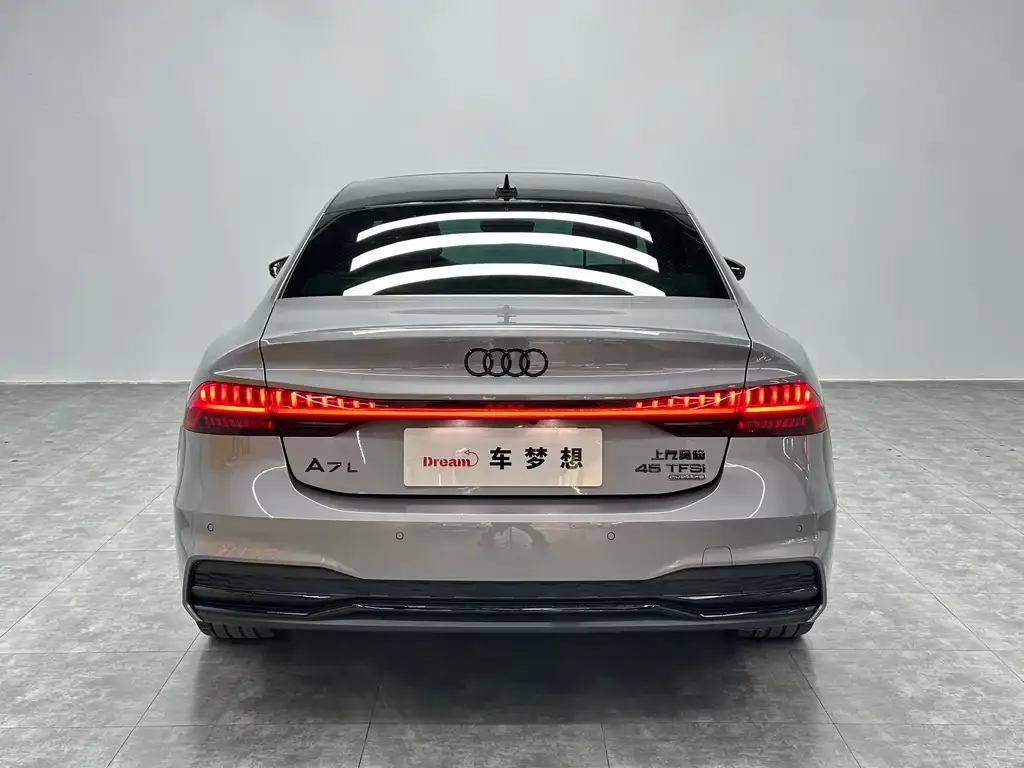 Audi A7L — фото 3