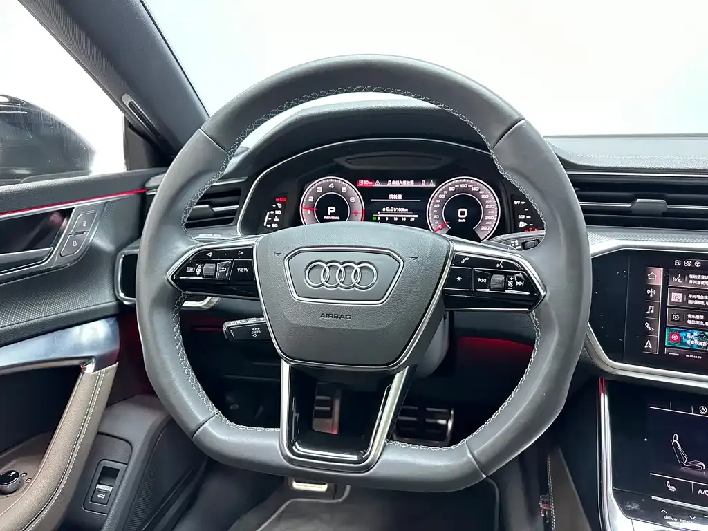 Audi A7L — фото 6