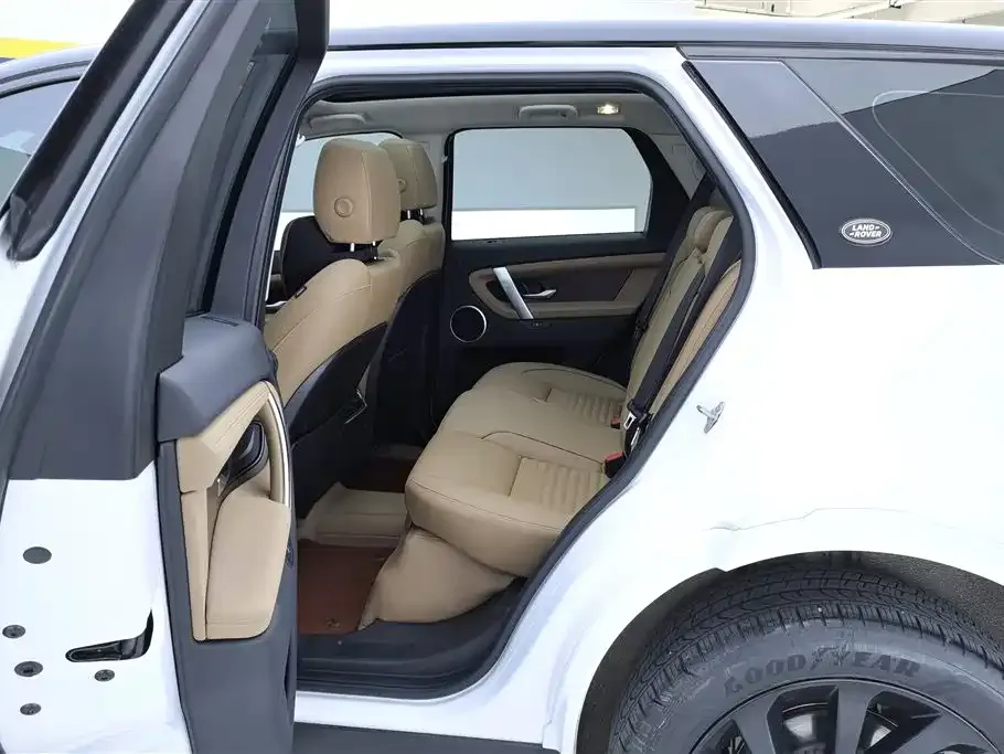 Land Rover Discovery Sport — фото 4