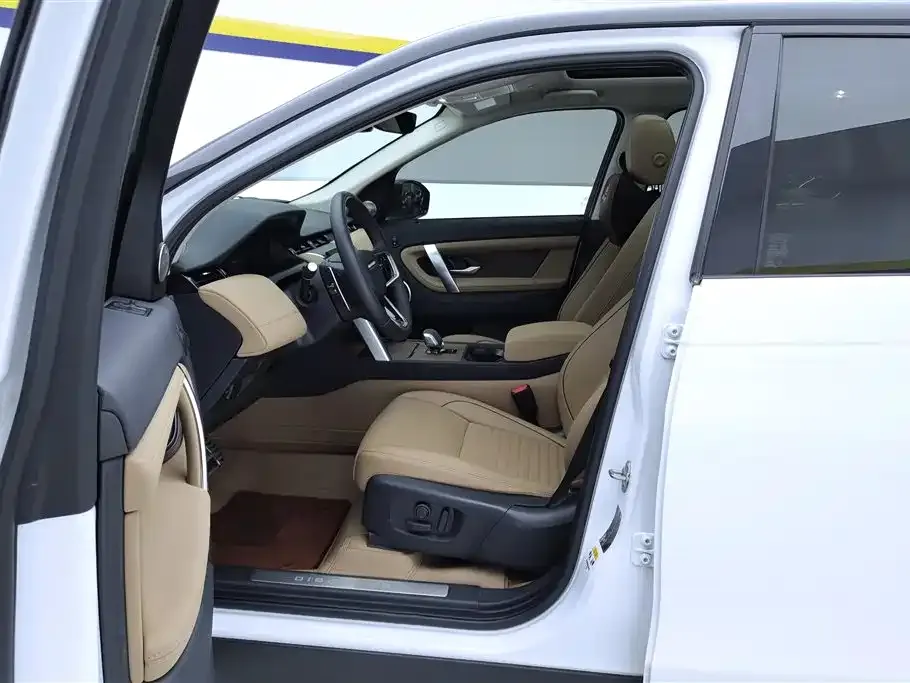 Land Rover Discovery Sport — фото 10