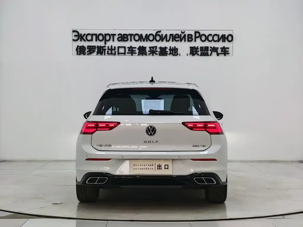 Volkswagen Golf — фото 9
