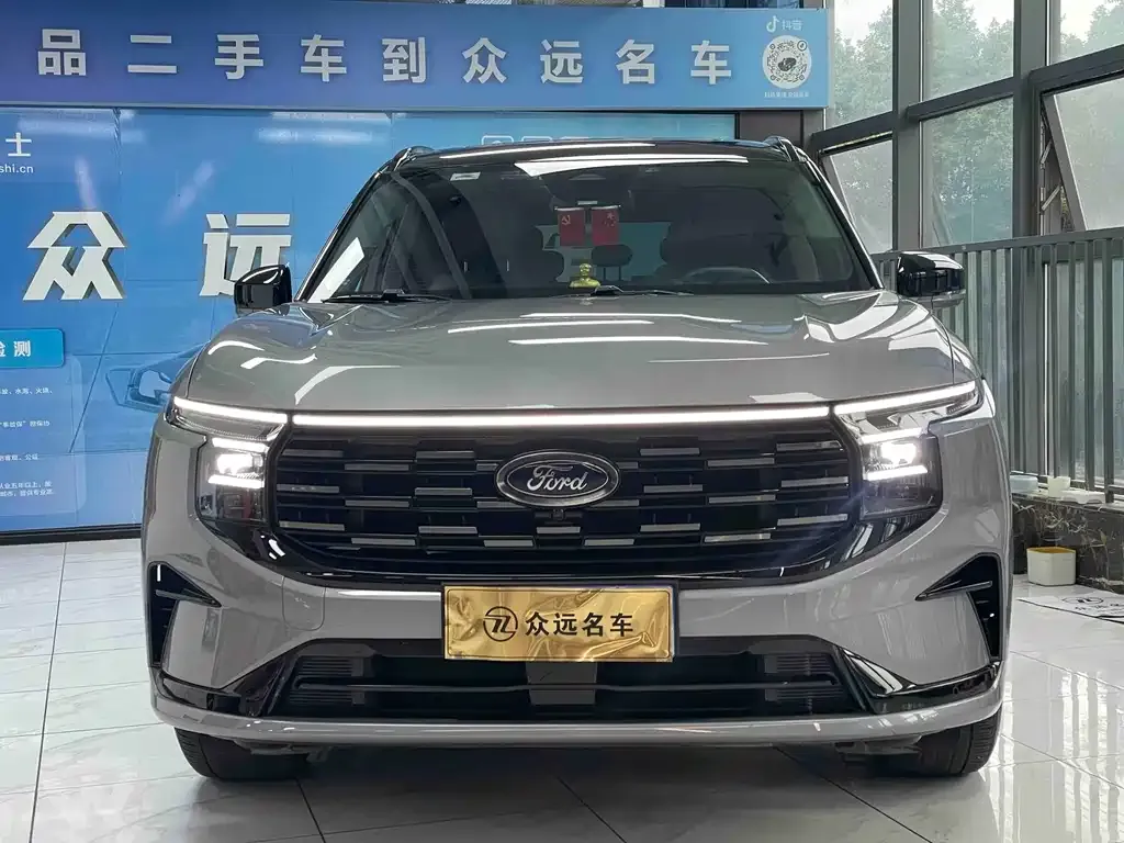Ford Edge — фото 5