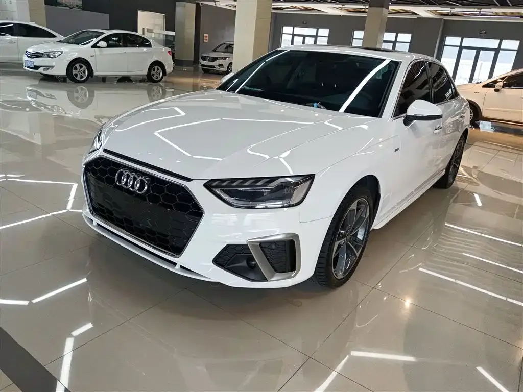 Audi A4L — фото 4