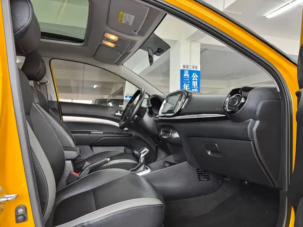 Kia KX1 2022 из CN, фото 10