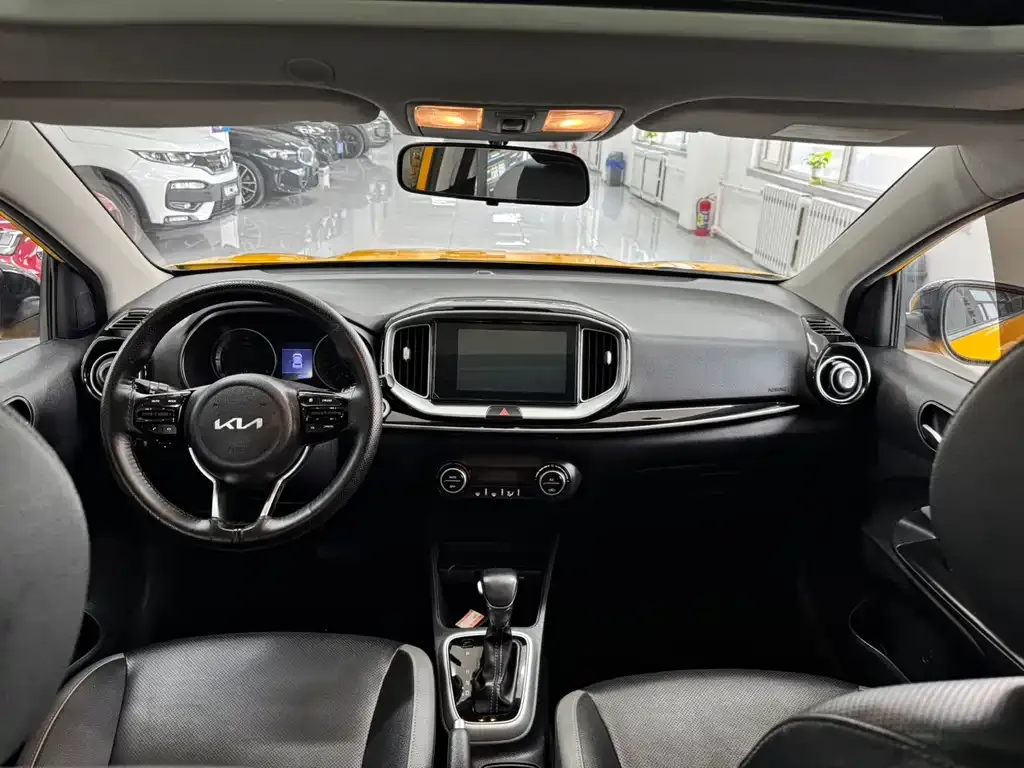 Kia KX1 2022 из CN, фото 2