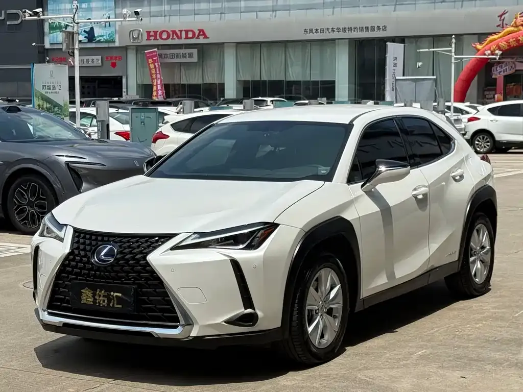 Lexus UX 2022 из CN, фото 3