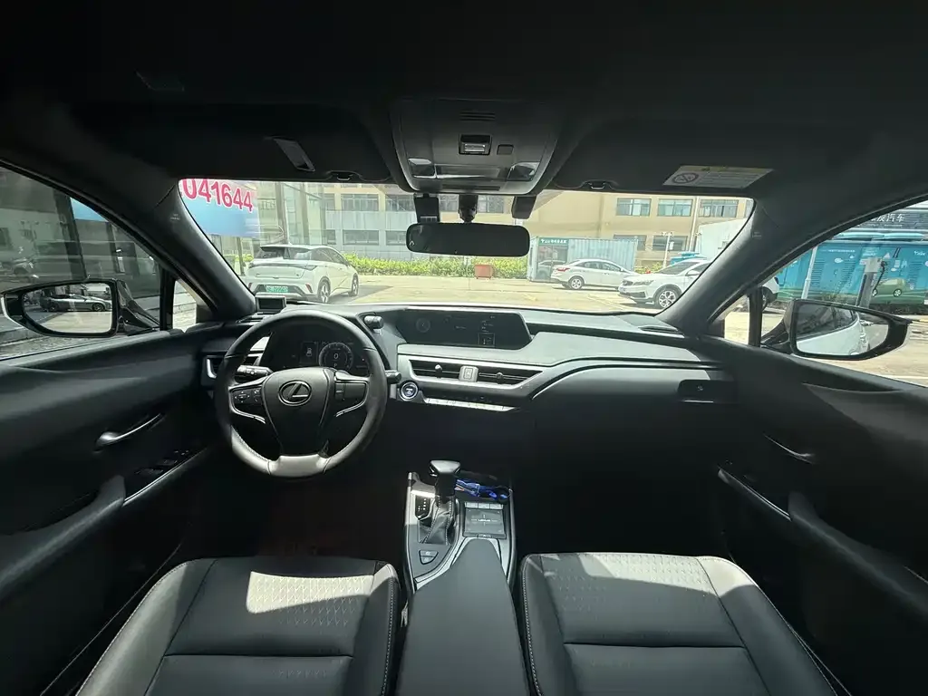 Lexus UX 2022 из CN, фото 5