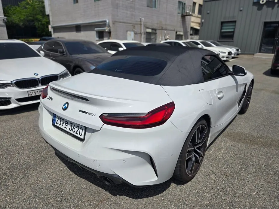 BMW Z4 — фото 7