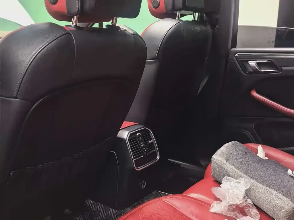 Porsche Macan 2021 из CN, фото 6
