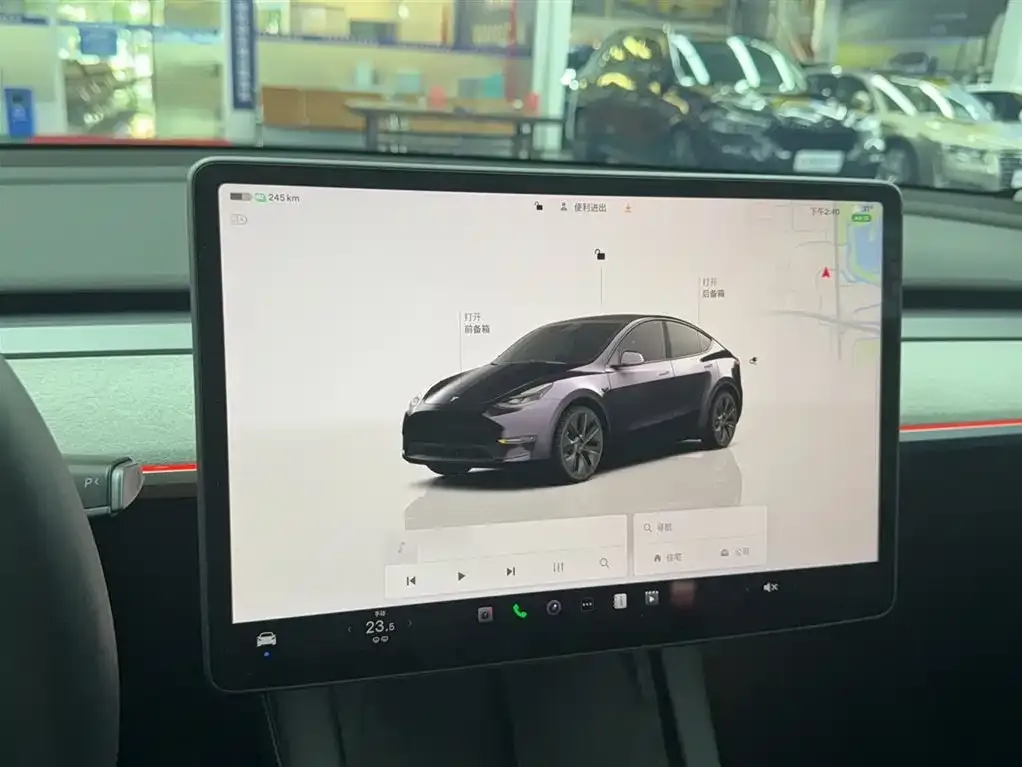 Tesla Model Y — фото 4