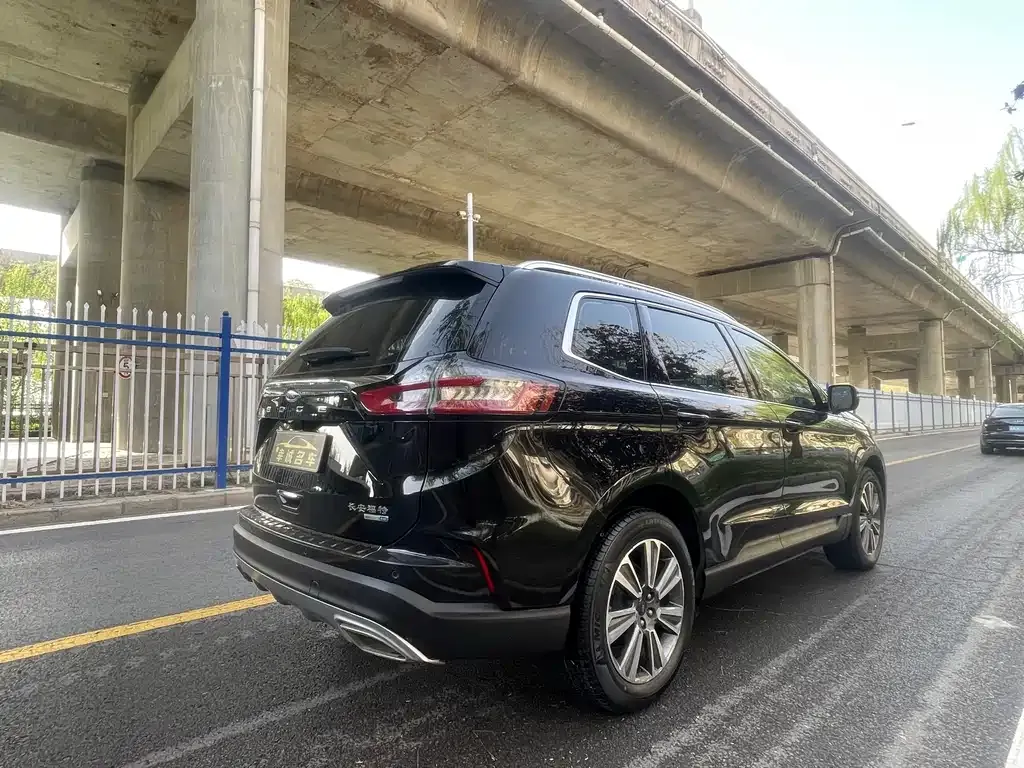Ford Edge 2021 из CN, фото 5