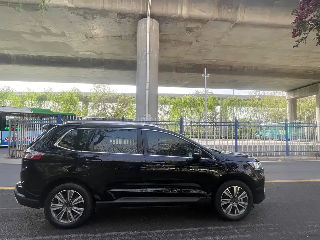 Ford Edge 2021 из CN, фото 4