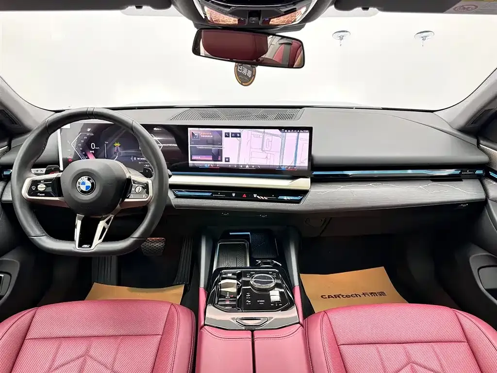 BMW 5 Series — фото 10