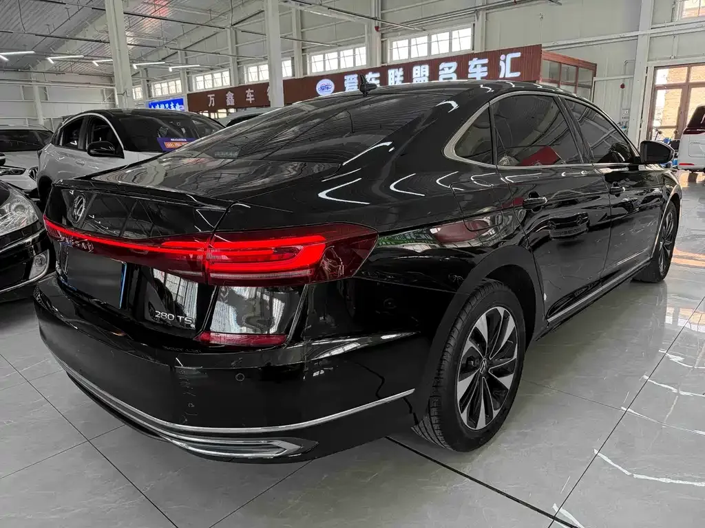 Volkswagen Passat 2021 из CN, фото 7