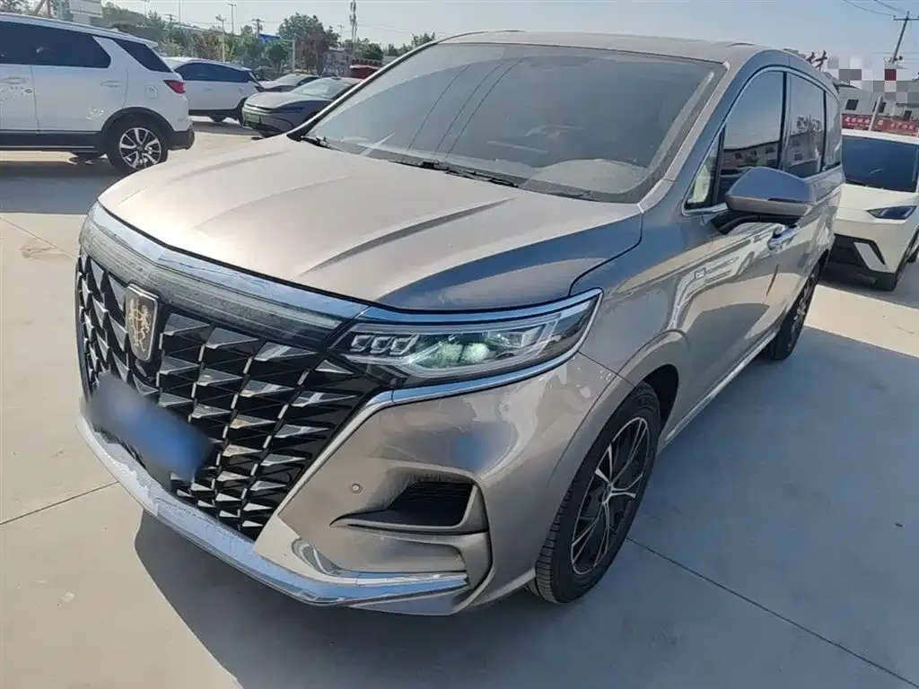 Roewe iMAX8 — фото 8