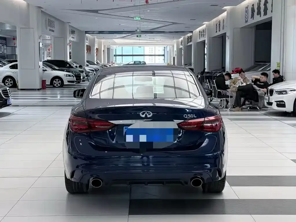 Infiniti Q50L 2021 из CN, фото 6