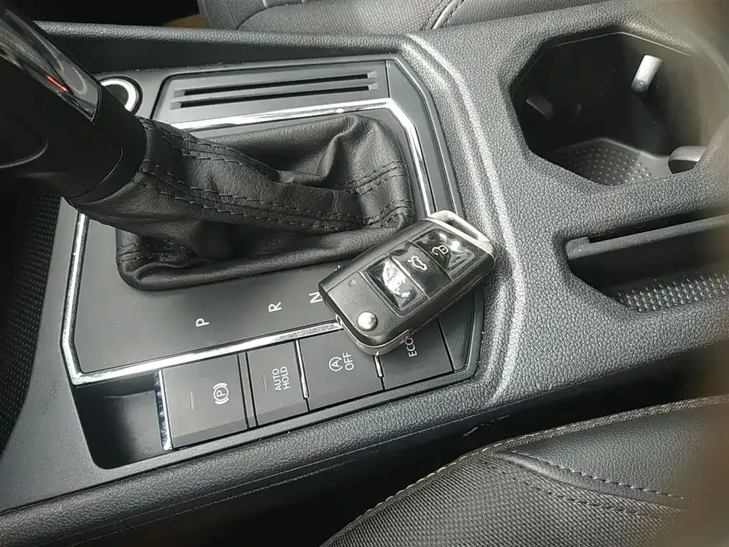 Volkswagen Lavida 2021 из CN, фото 9