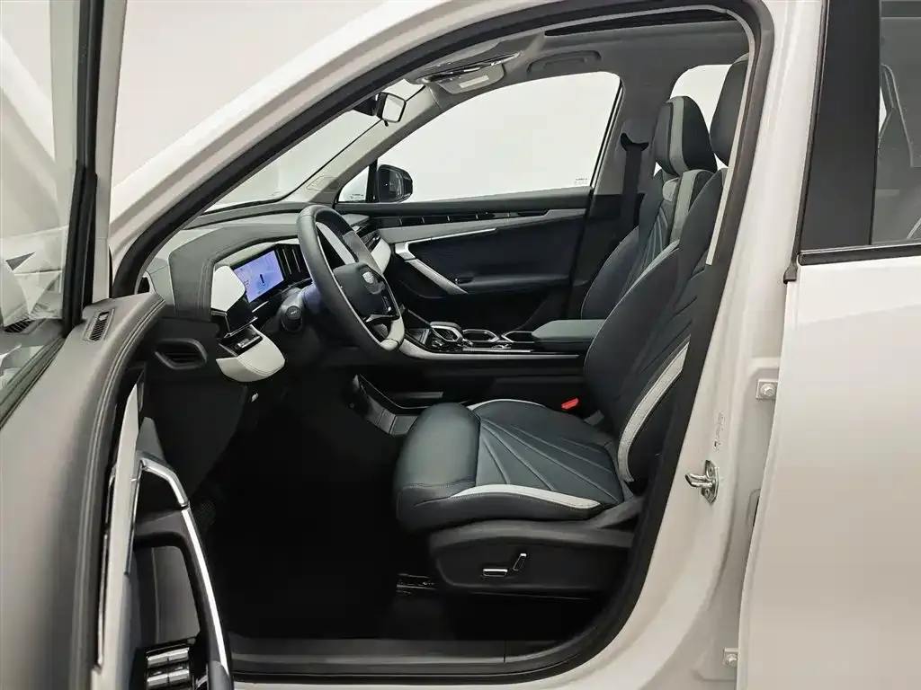 Geely Boyue L 2023 из CN, фото 8