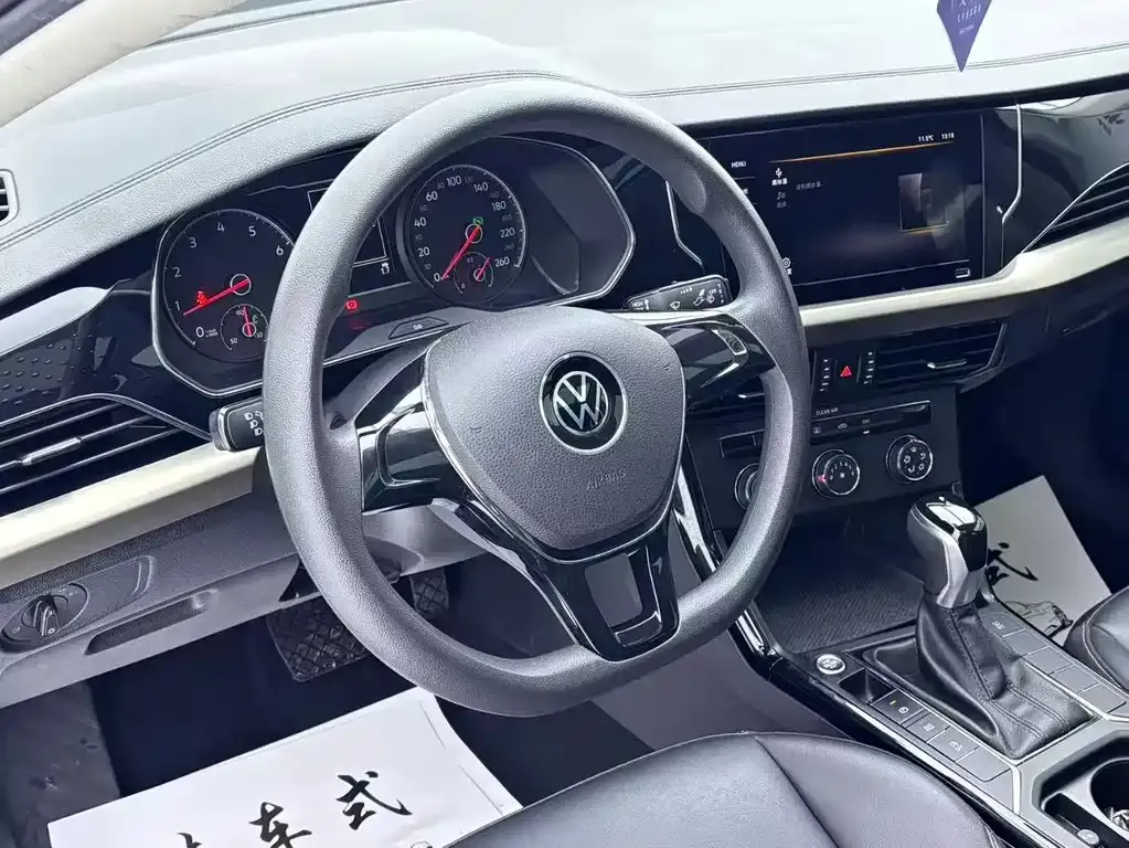 Volkswagen Passat 2021 из CN, фото 6