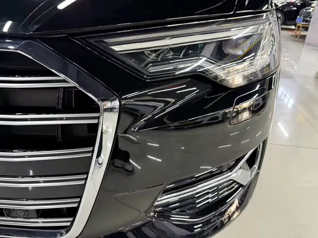 Audi A6L — фото 3