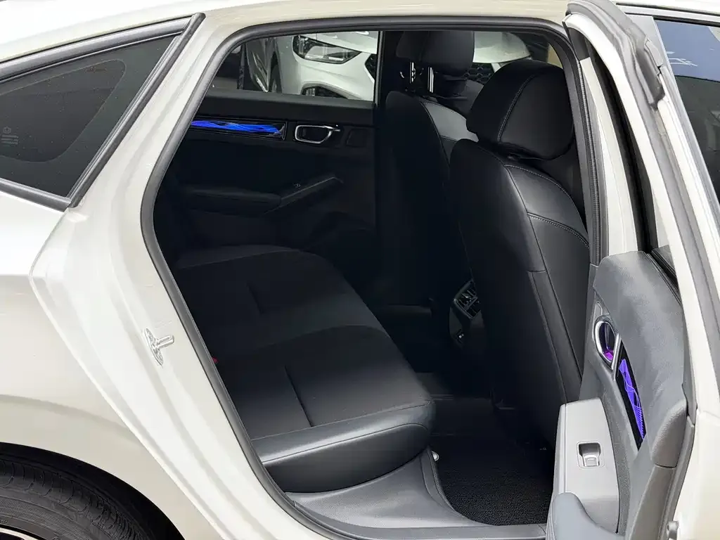 Honda Civic — фото 6