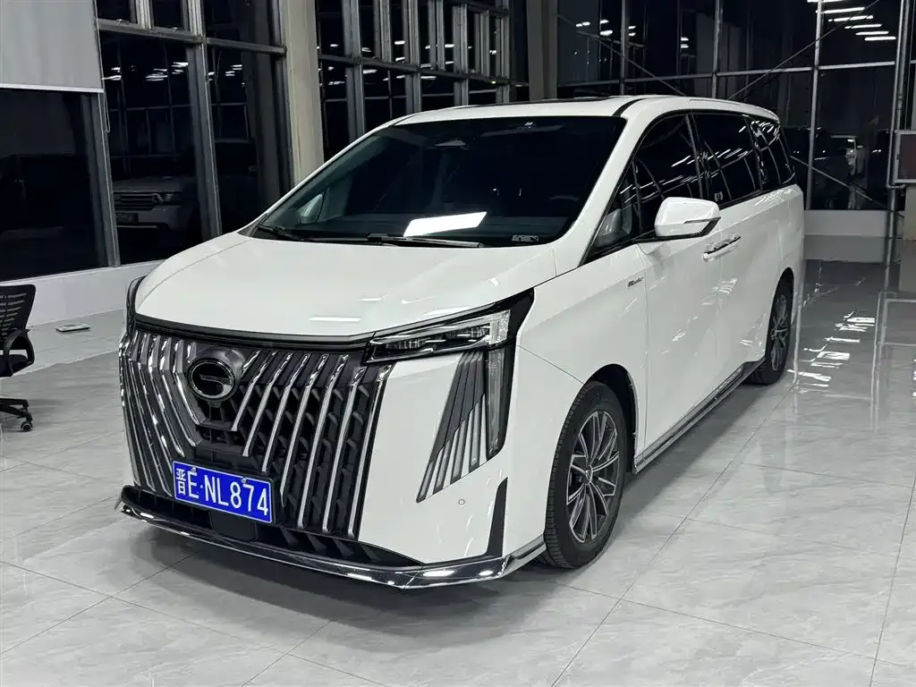 GAC Motor Trumpchi M8 — фото 1