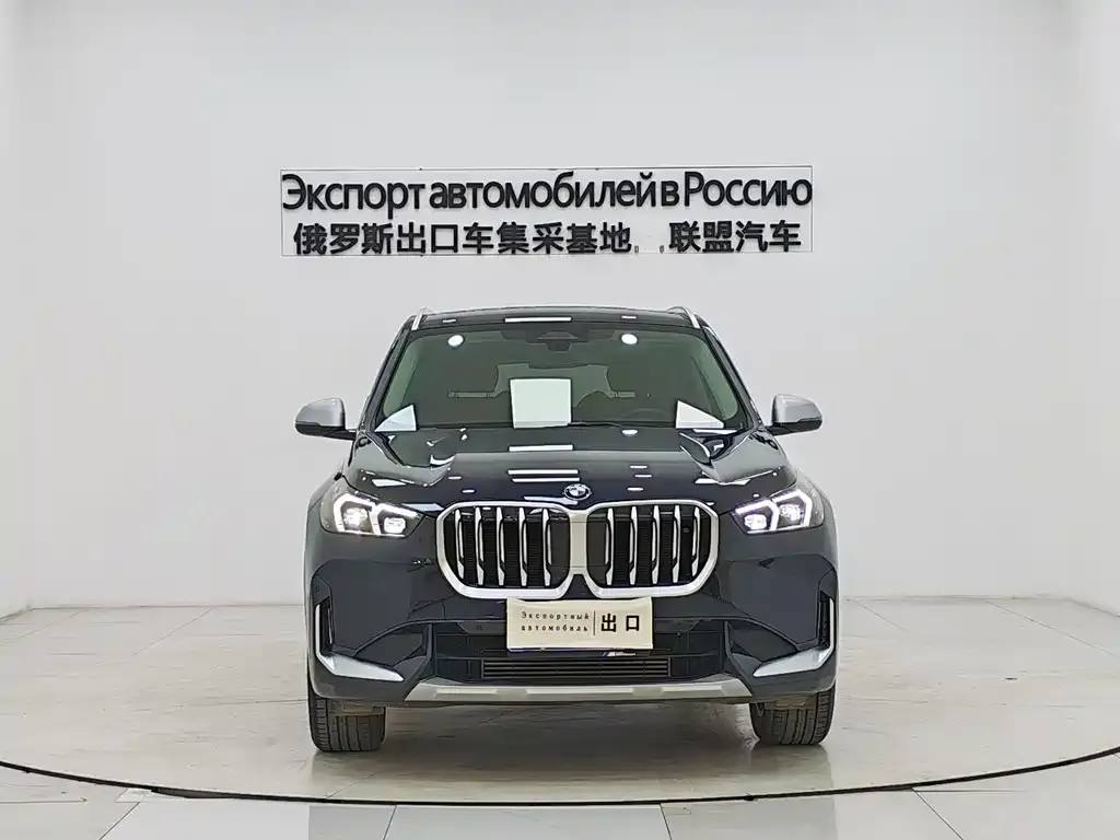 BMW X1 — фото 2