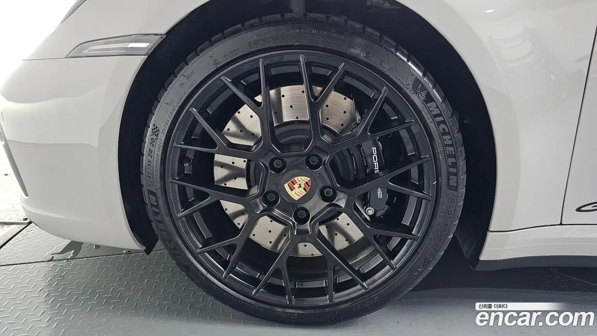 Porsche 911 2023 из KR, фото 8