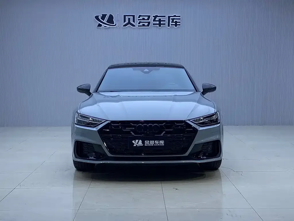 Audi A7L — фото 2