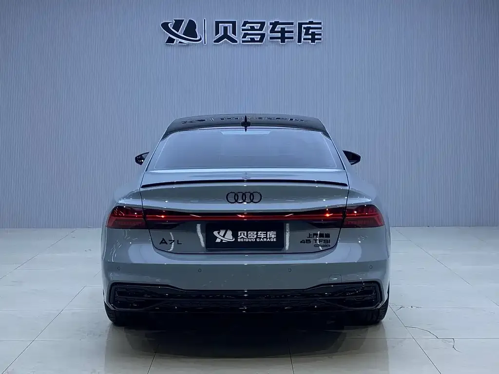 Audi A7L — фото 3