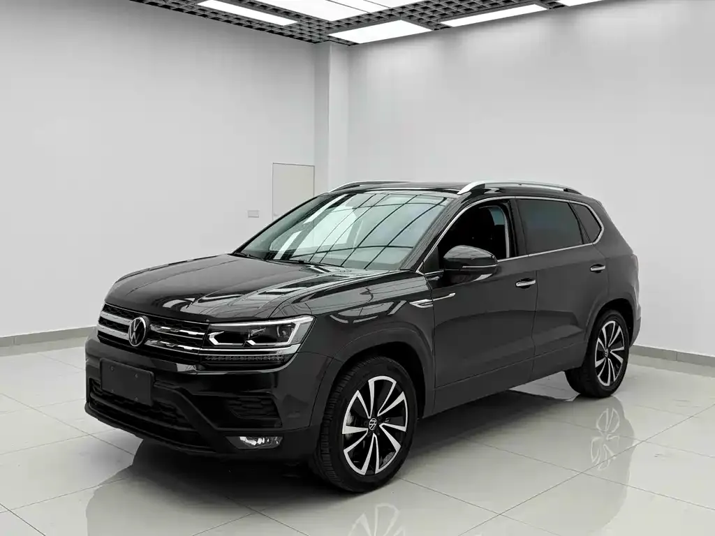 Volkswagen Tharu — фото 1