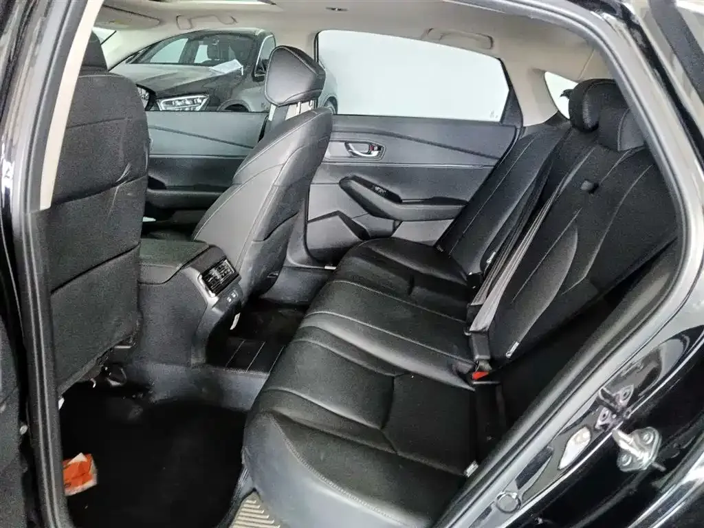 Honda Inspire 2024 из CN, фото 7