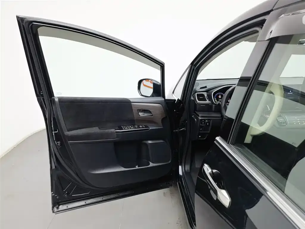 Honda Odyssey 2023 из CN, фото 2