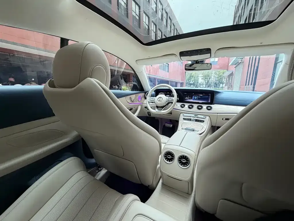 Mercedes-Benz E-Class (Import) 2021 из CN, фото 2