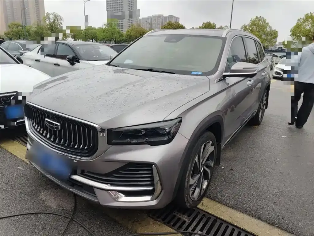 Geely Xingyue L — фото 1