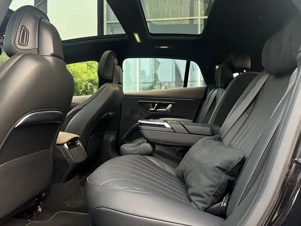 Mercedes-Benz EQS 2024 из CN, фото 2