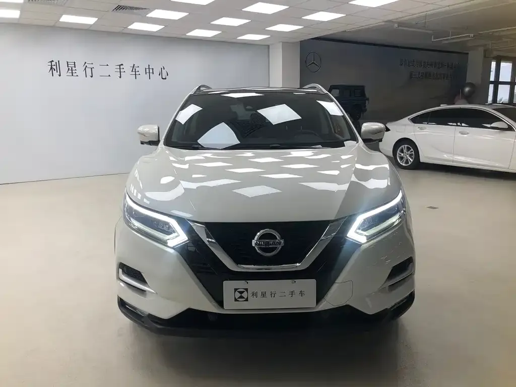 Nissan Qashqai — фото 5