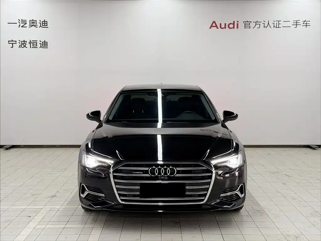 Audi A6L — фото 6