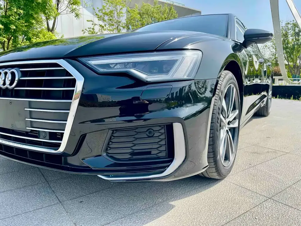 Audi A6L — фото 3