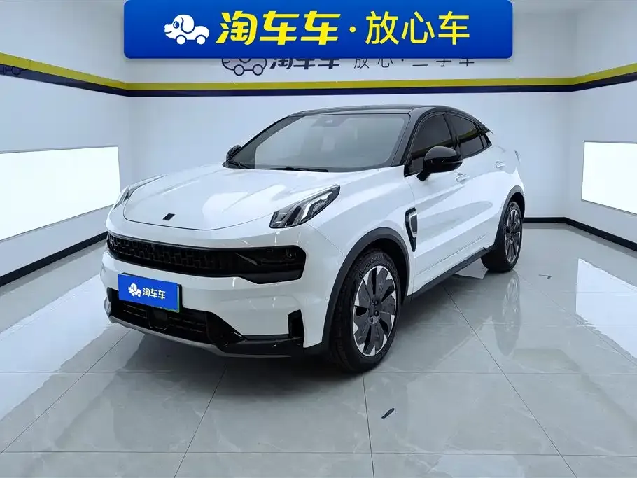 Lynk & Co 05 EM-P