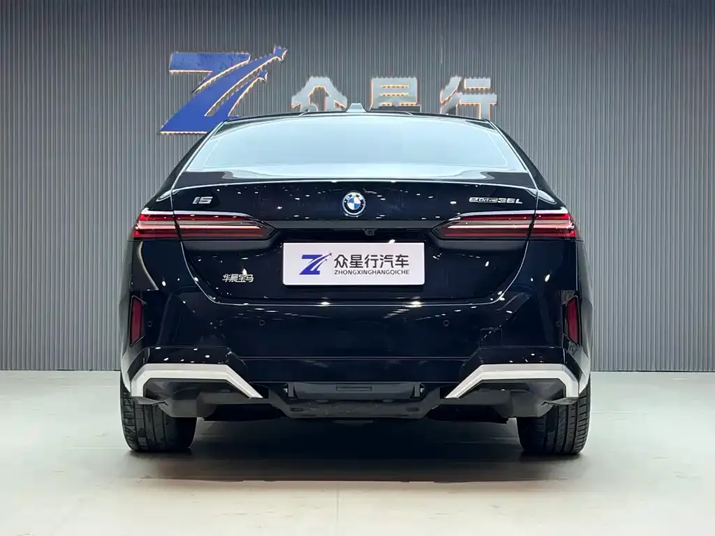 BMW i5 2024 из CN, фото 3