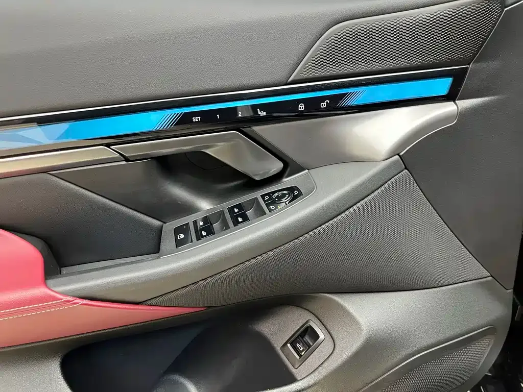 BMW i5 2024 из CN, фото 9