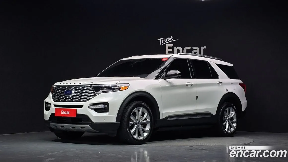 Ford Explorer 3.0 Platinum 4WD 1