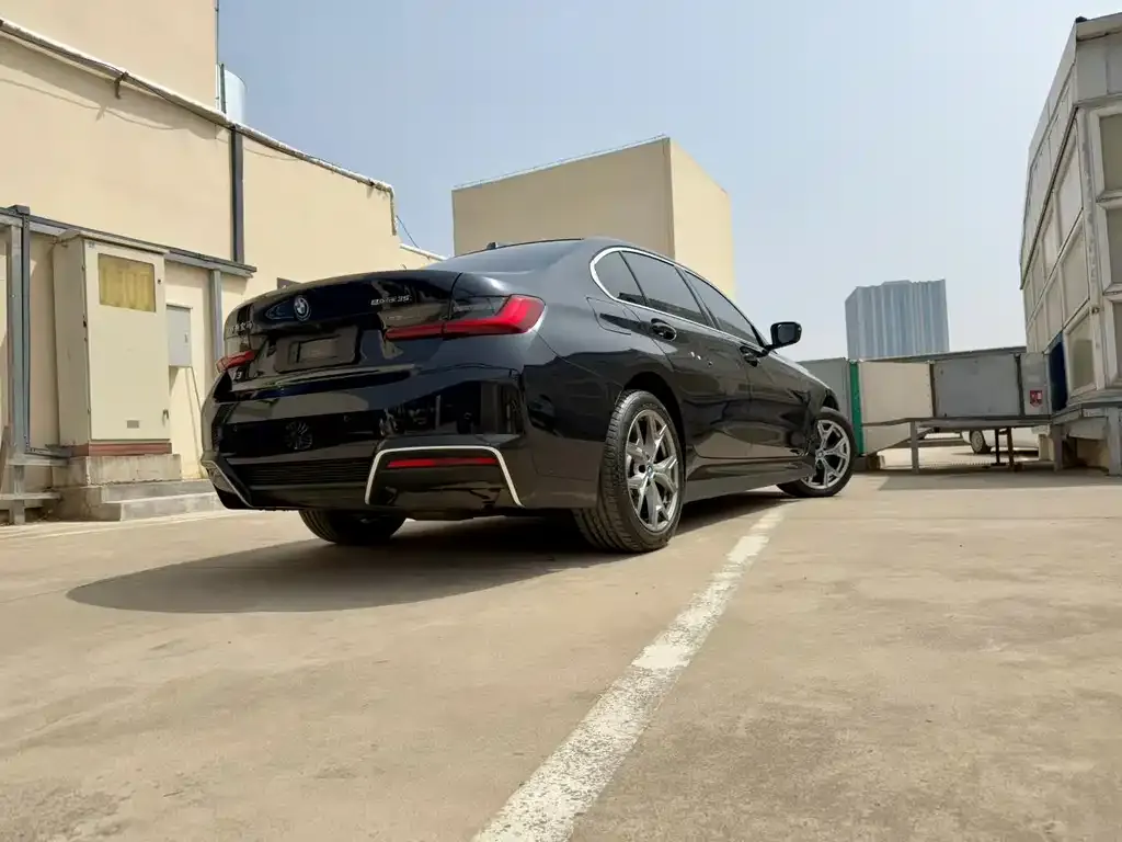 BMW i3 — фото 2