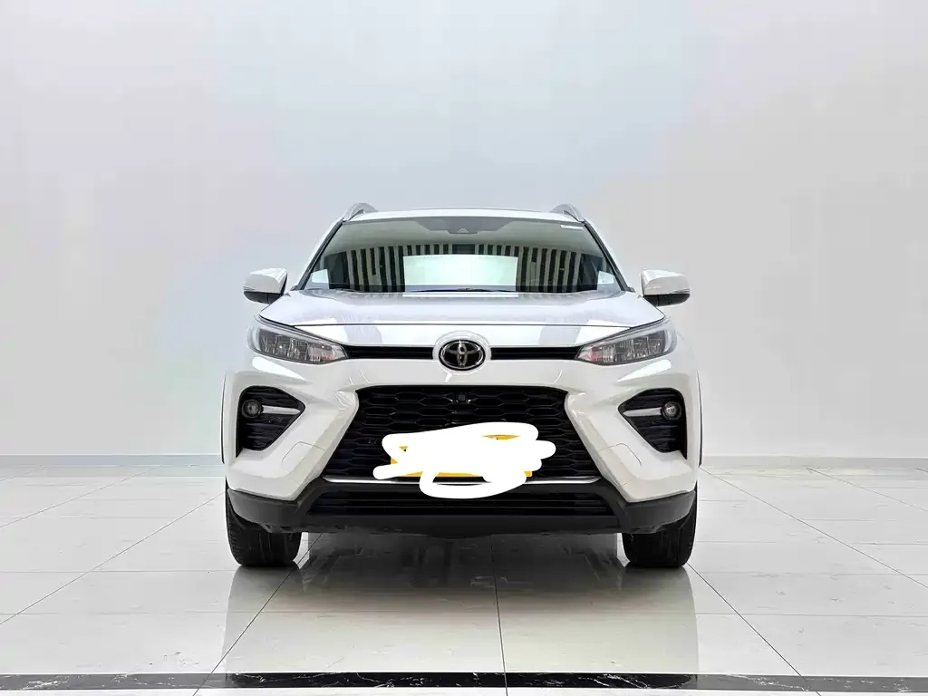Toyota Wildlander — фото 5