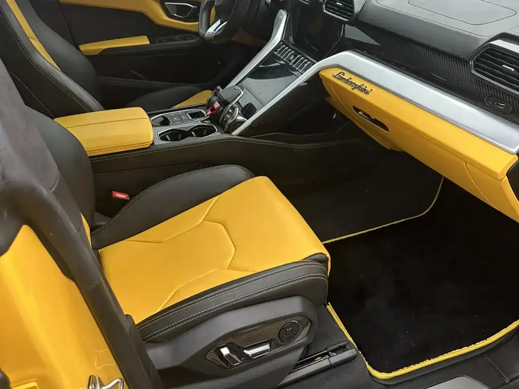 Lamborghini Urus — фото 5