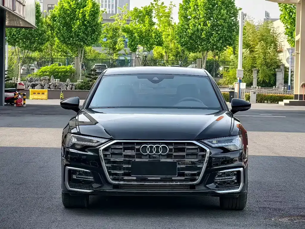 Audi A6L — фото 5
