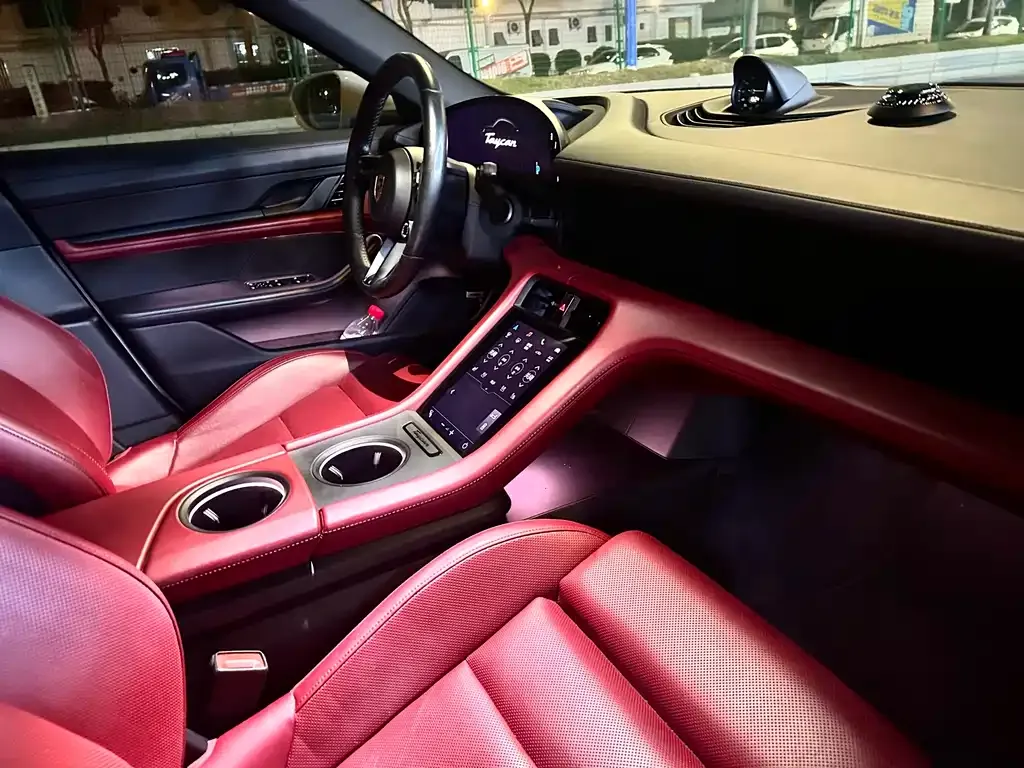 Porsche Taycan 2021 из CN, фото 9
