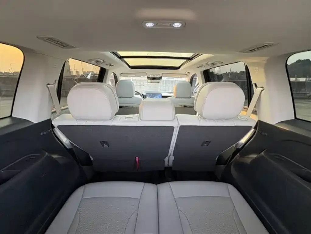 GAC Motor Trumpchi GS8 — фото 4