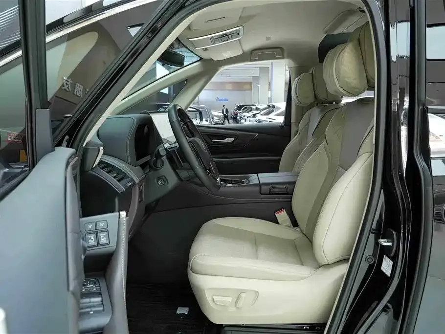 Toyota Vellfire — фото 5